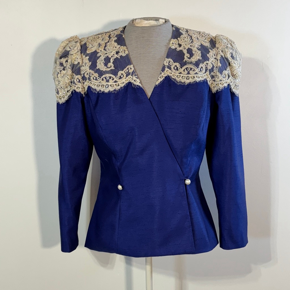 Vintage Union Made Blue Lace Shoulder Blazer Pearl Button Women’s Small Jacket